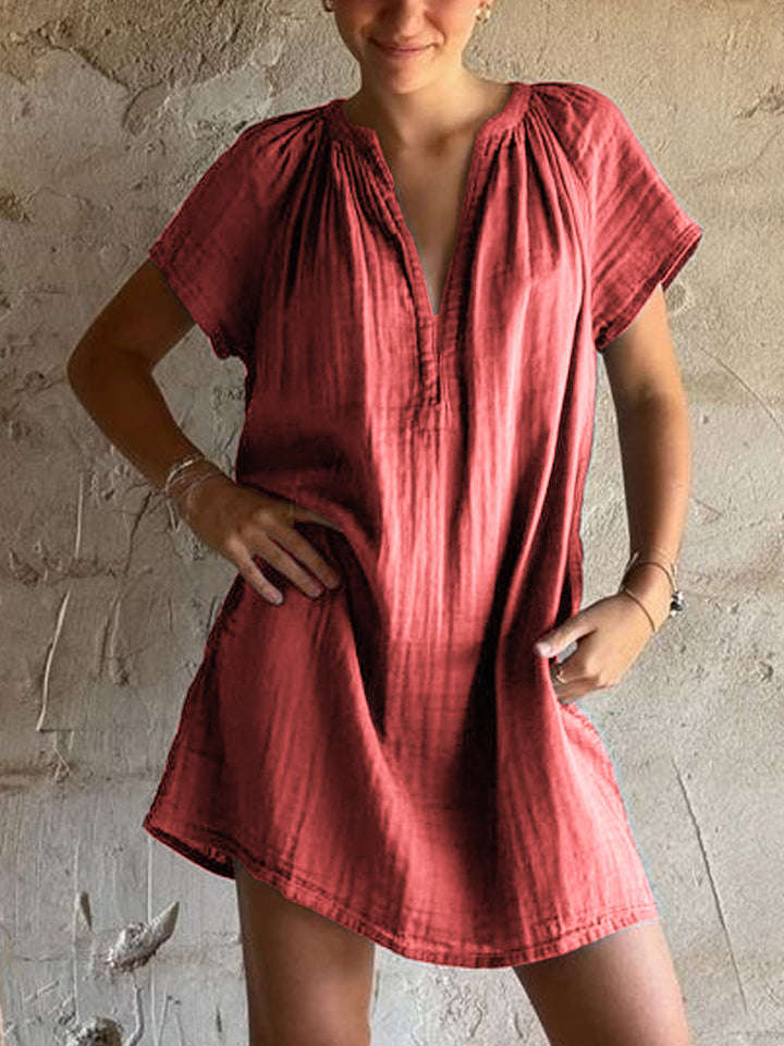 Women's Lightweight Top with V-Neck and Loose Fit Mune Fashion