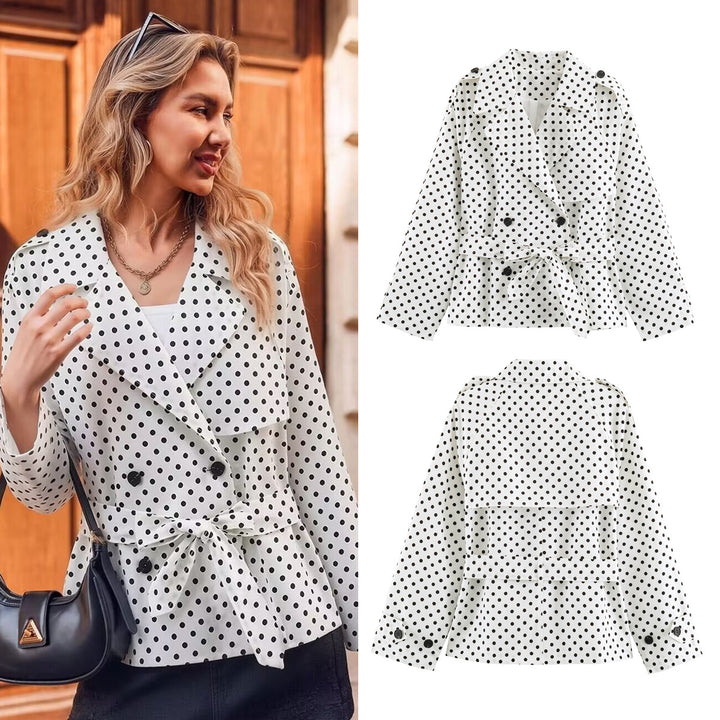 Women's short trench coat with tailored tie belt and polka dot pattern Mune Fashion