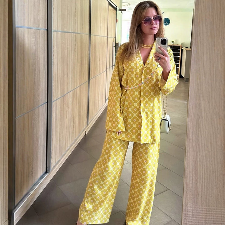 Women's Loose Lounge Two-Piece with Shirt Blouse and Balloon Pants Mune Fashion
