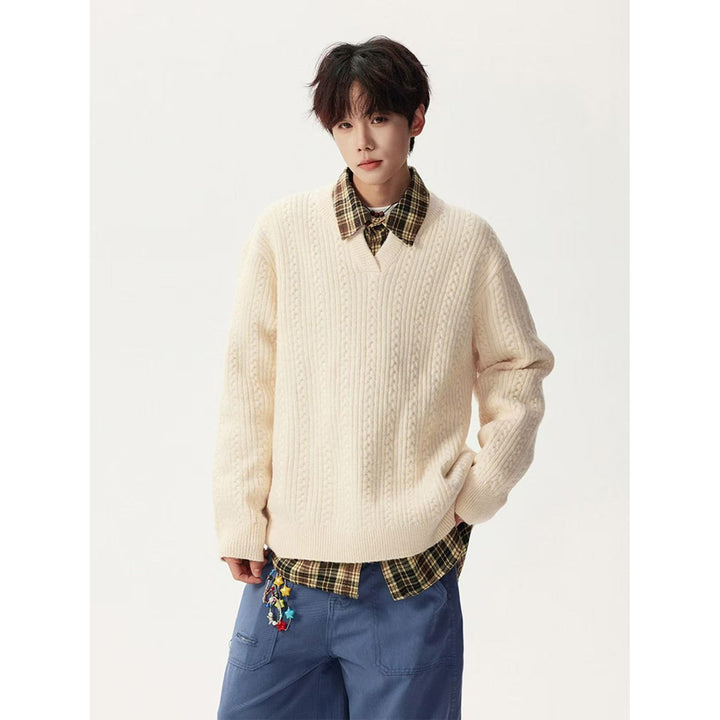 Men's chunky knit sweater with V-neck Mune Fashion