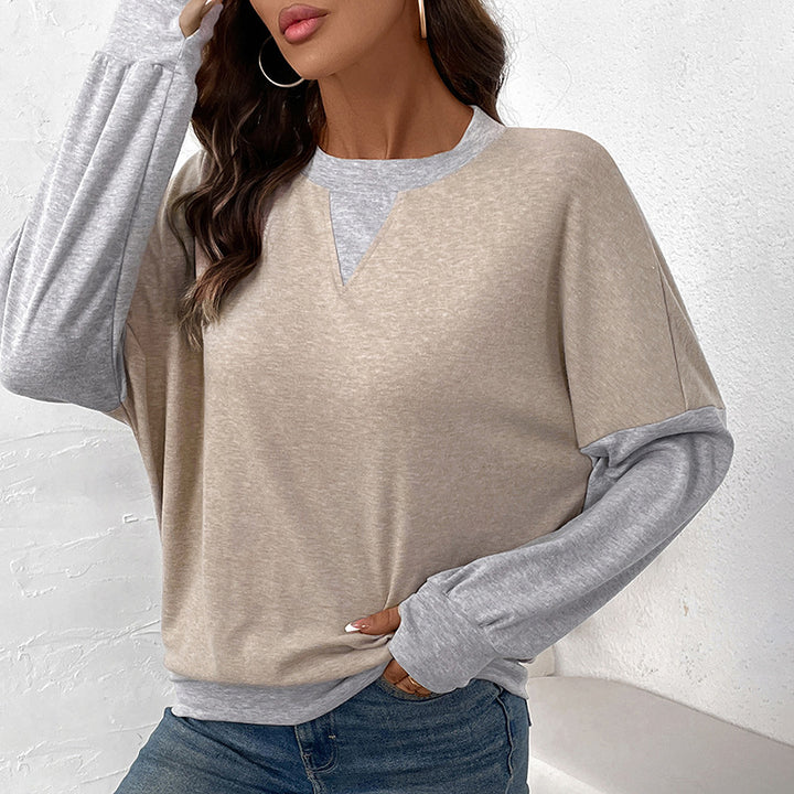 Women's Casual Boxy Sweatshirt with Layer Look, Extended Sleeve Cuffs and V Wedge Mune Fashion