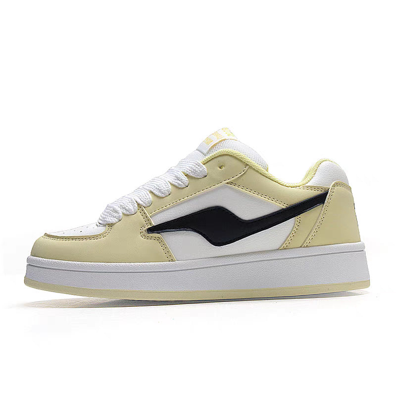 Women's sporty sneakers with continuously padded insole and non-slip sole Mune Fashion
