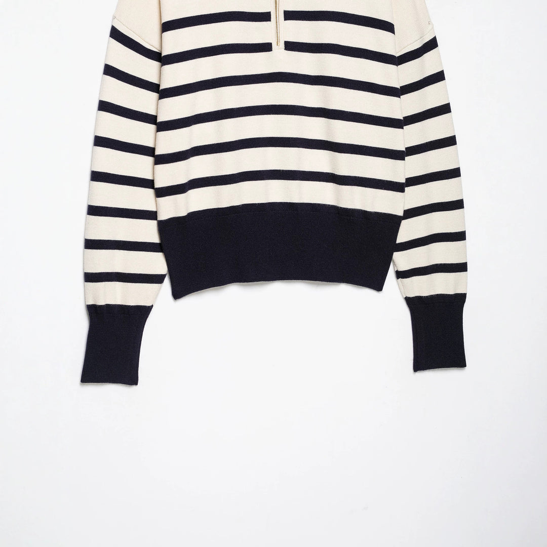 Women's Striped Half-Zip Knit Sweater with Stand-up Collar Mune Fashion