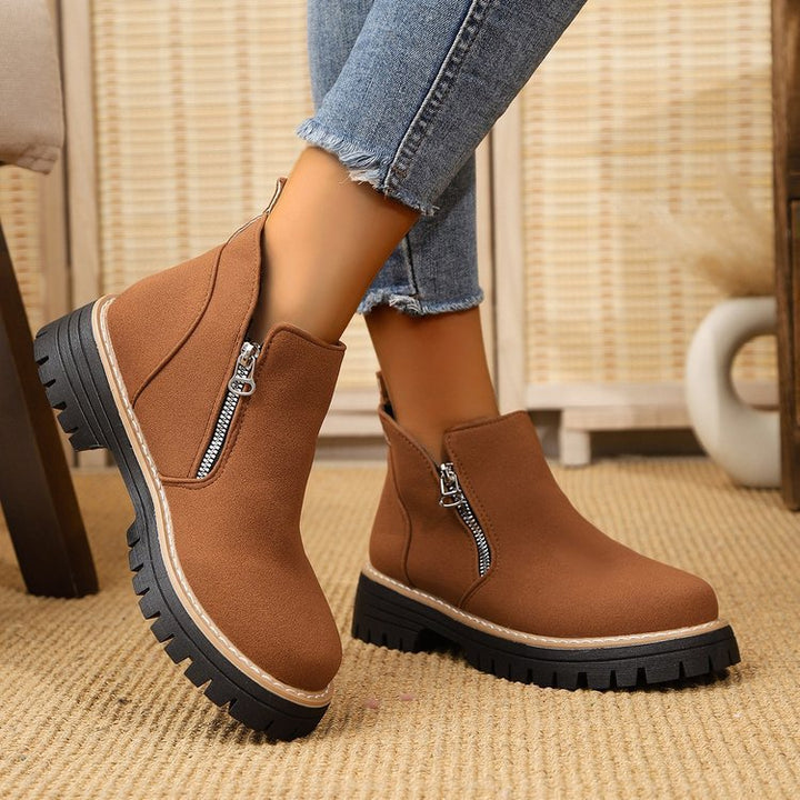 Women's Warm Chelsea-Inspired Ankle Boot with Side Zipper and Chunky Sole Mune Fashion
