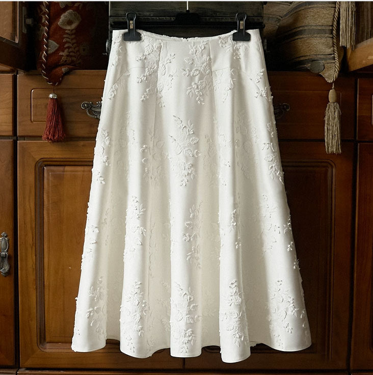 Ladies Elegant Maxi Skirt with Floral Relief Mune Fashion
