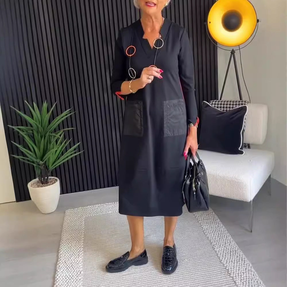 Women's knee-length, loosely falling dress with V-neck contrast pockets made of satin and three-quarter sleeves Mune Fashion