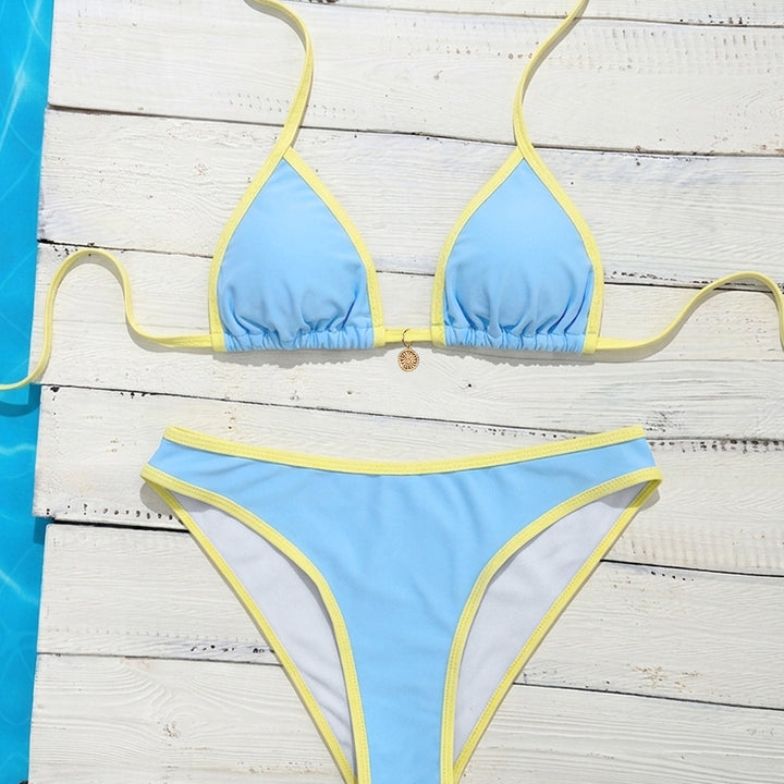 Ladies triangle bikini with elegant contrast details Mune Fashion