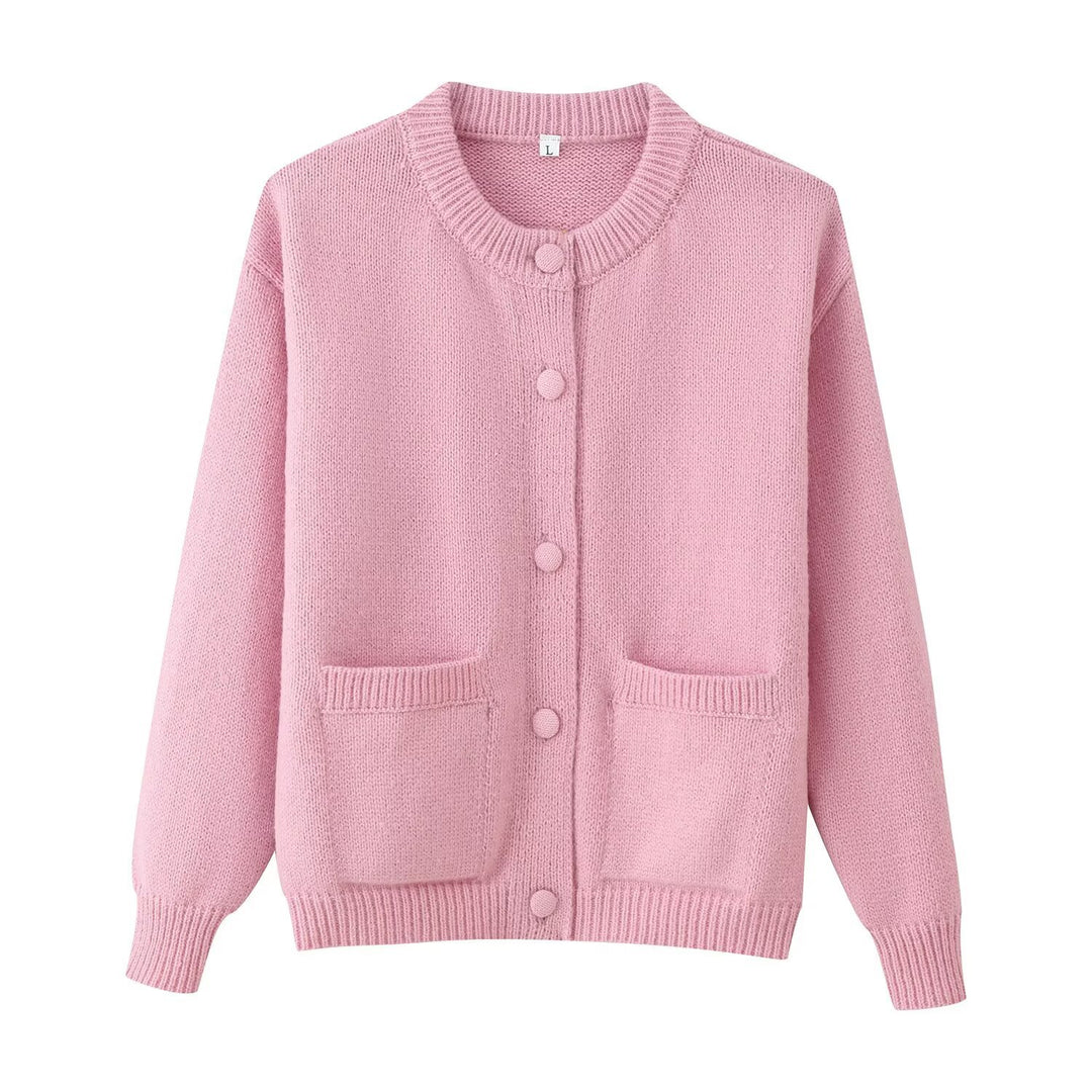 Ladies fine knit cardigan with round neck, patch pockets and boxy silhouette Mune Fashion