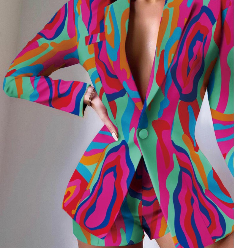 Women's tailored zebra print long blazer with emphasized waist and single-button Mune Fashion