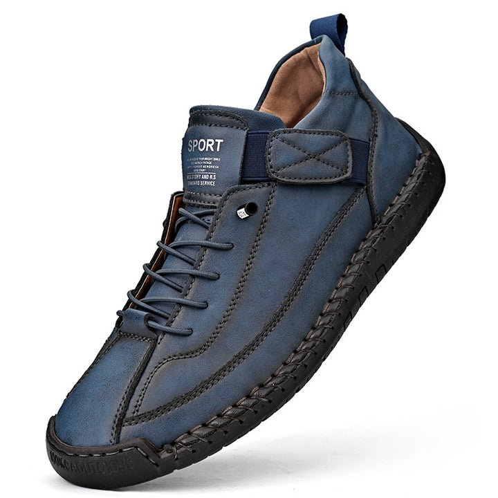 Men's leather imitation casual sneaker with Velcro strap, moccasin seam & profiled rubber sole Mune Fashion