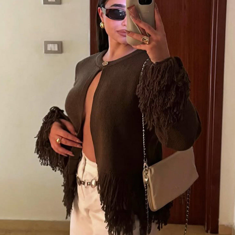 Women's cardigan with layered fringes, mother-of-pearl closure and boxy silhouette Mune Fashion