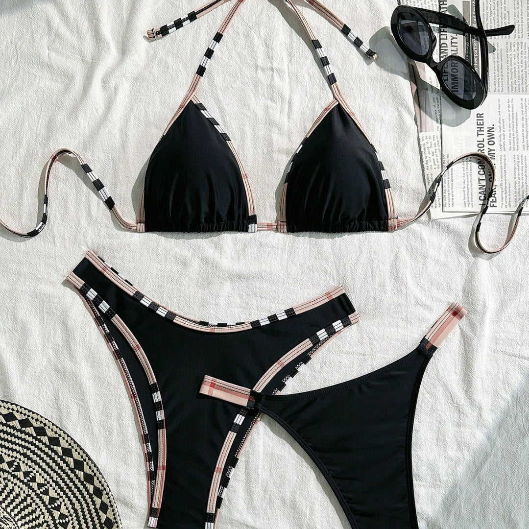 Women's triangle bikini with adjustable straps and elegant ruffle details Mune Fashion