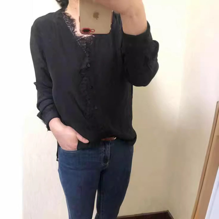 Women Elegant Blouse with Lace Decoration Mune Fashion
