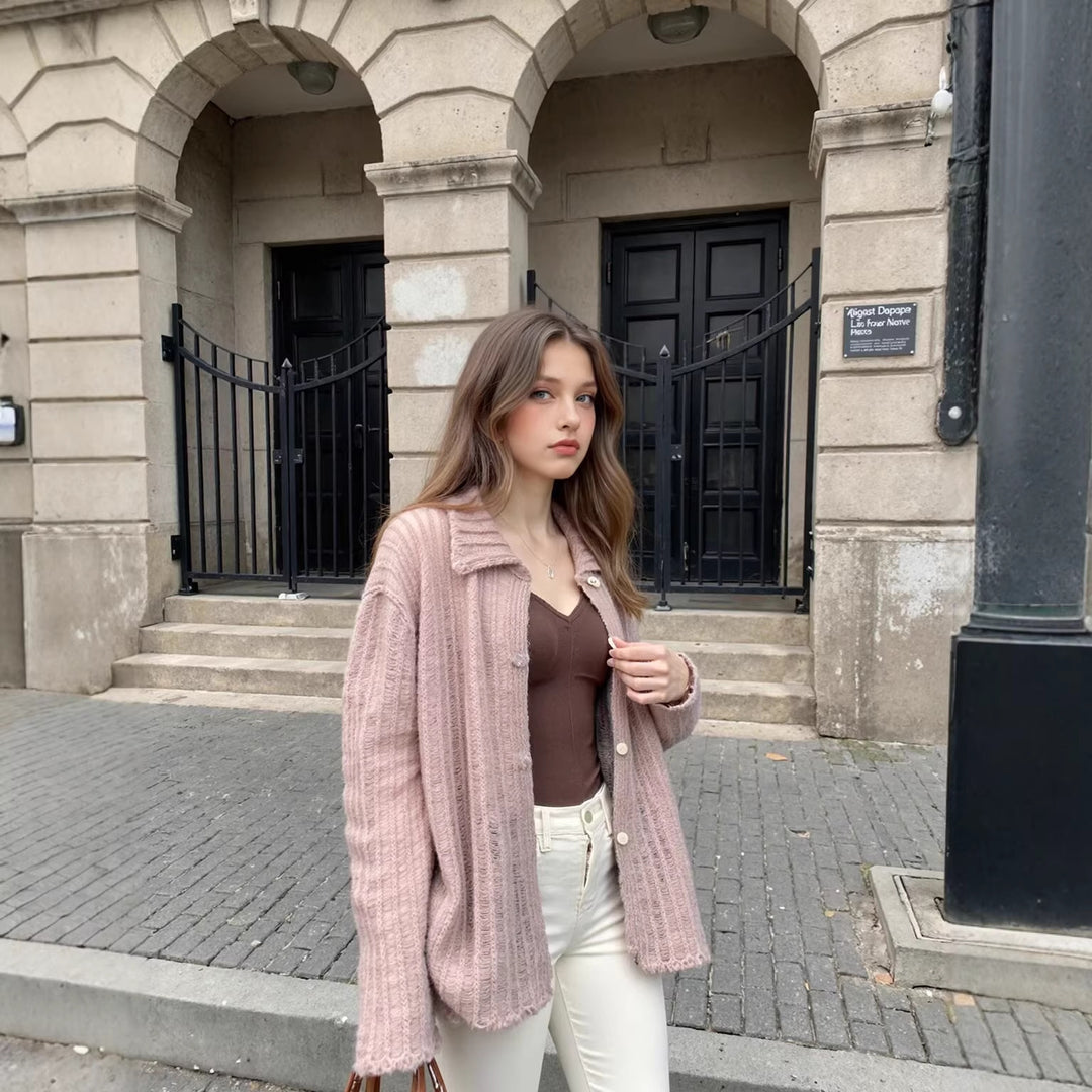 Women's chunky knitted oversized cardigan with shirt collar and button placket Mune Fashion