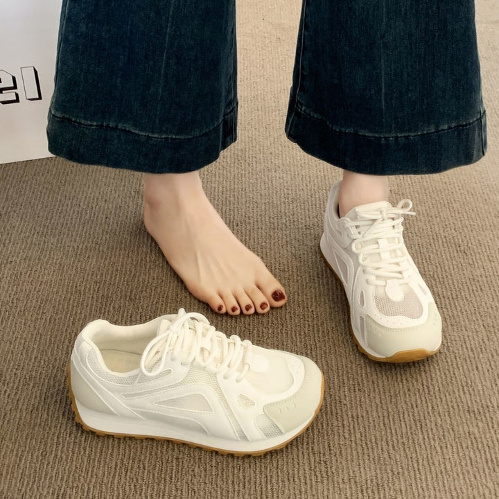 Women’s sporty sneakers with breathable mesh and cushioning sole Mune Fashion