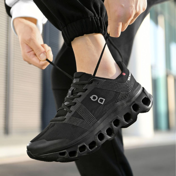 Unisex lightweight road running sneakers with high dynamic rebound midsole and breathable knitted upper Mune Fashion