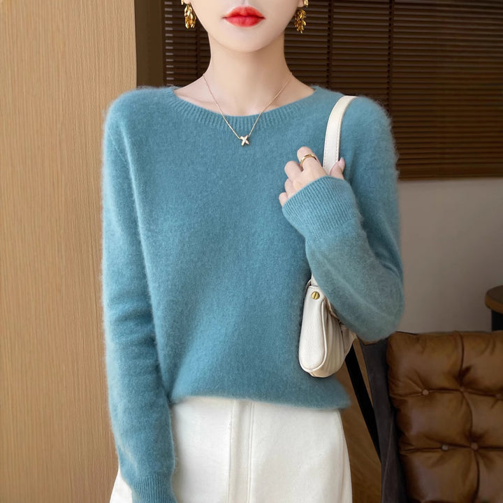 Women's Soft Mohair-Effect Round Neck Sweater with Fine Ribbed Hem and Light Oversize Fit Mune Fashion