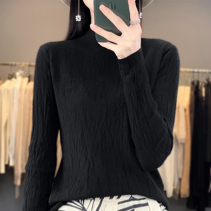Women's Structured Fine Knit Sweater with Short Stand-Up Collar and Crinkle Look Mune Fashion