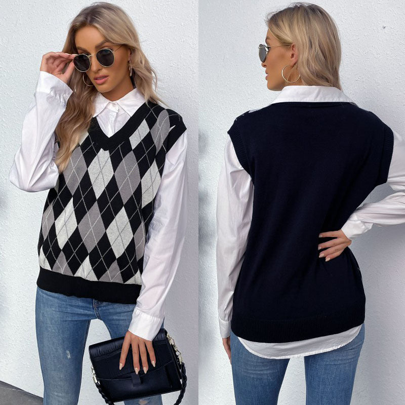 Women's argyle knit vest with V-neck and casual oversized fit Mune Fashion