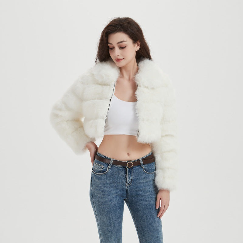Women Cropped Faux Fur Jacket with Horizontal Volume Panels, Stand-Up Lapel Collar and Zipper Mune Fashion