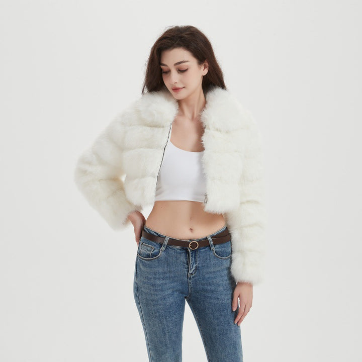 Women Cropped Faux Fur Jacket with Horizontal Volume Panels, Stand-Up Lapel Collar and Zipper Mune Fashion