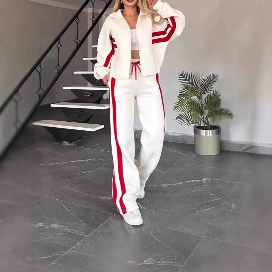 Women's athletic two-piece set made of French Terry with zipper cropped jacket and wide high-waist jogger Mune Fashion