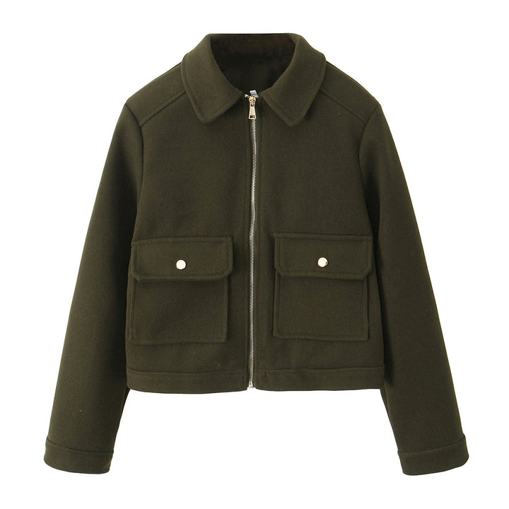 Women's short jacket in boxy cut with zipper, patch pockets and shirt collar Mune Fashion