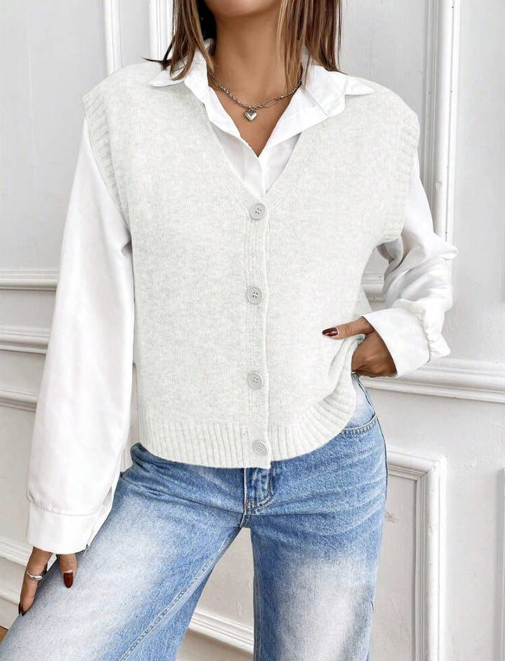 Ladies Knit Vest with V-Neck and Stylish Buttons Mune
