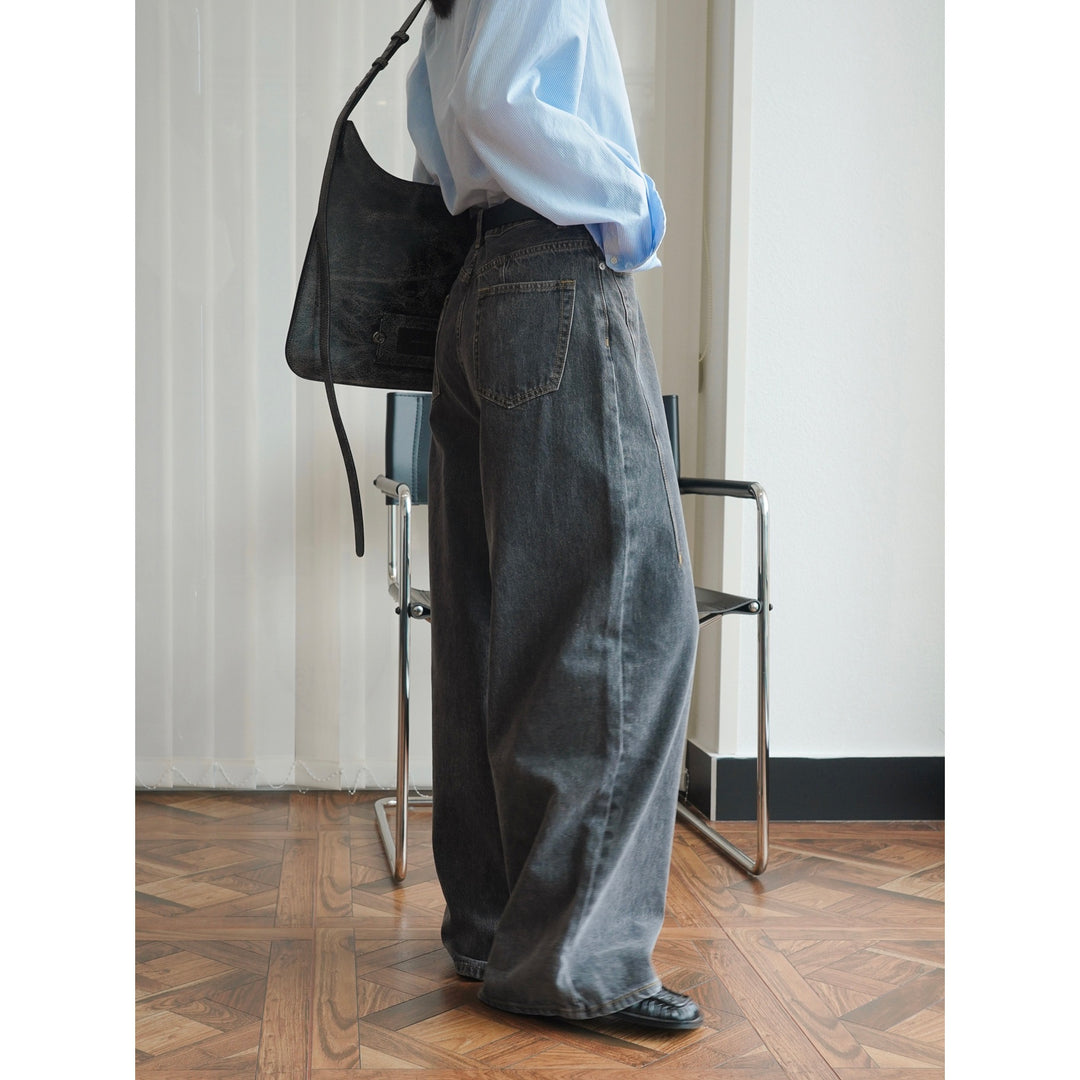Women Extra Wide High-Waist Denim Baggy Culotte with Deep Crotch and Light Vintage Wash Mune Fashion