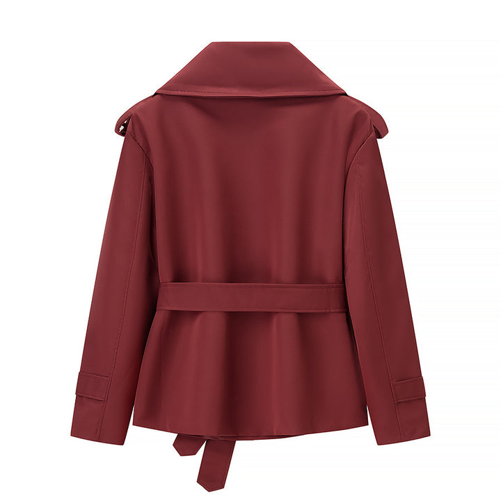 Ladies nan shortened double-breasted trench coat with tie belt shoulder flaps and cuff fasteners Mune Fashion