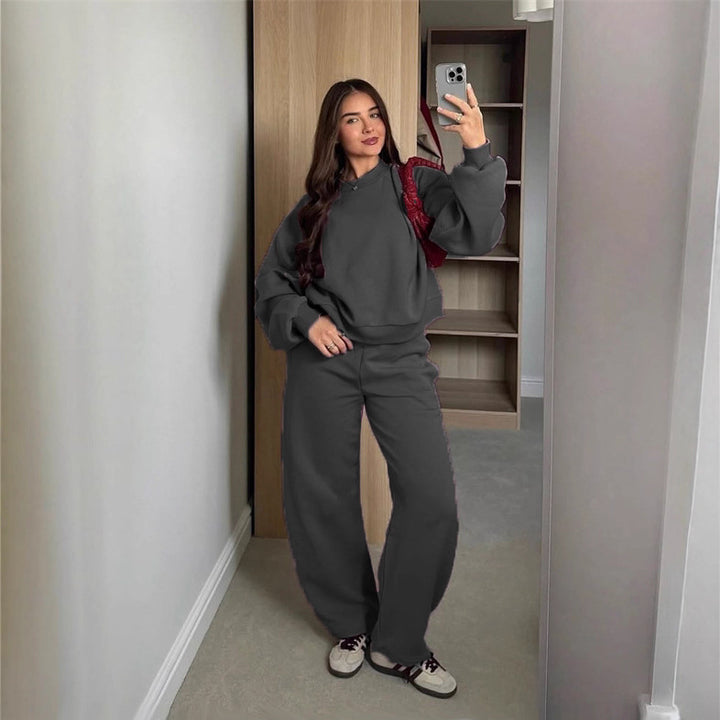Women's Cropped Sweatshirt with High Round Neck and Elastic Drawstring Wide-Leg Jogging Pants Set Mune Fashion