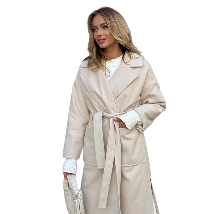 Women's wrap coat made of wool blend with belt at waist and patch pockets Mune Fashion