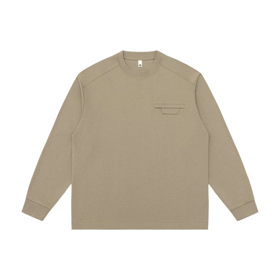 Unisex Oversize Sweatshirt with raglan sleeves and concealed chest flap Mune Fashion
