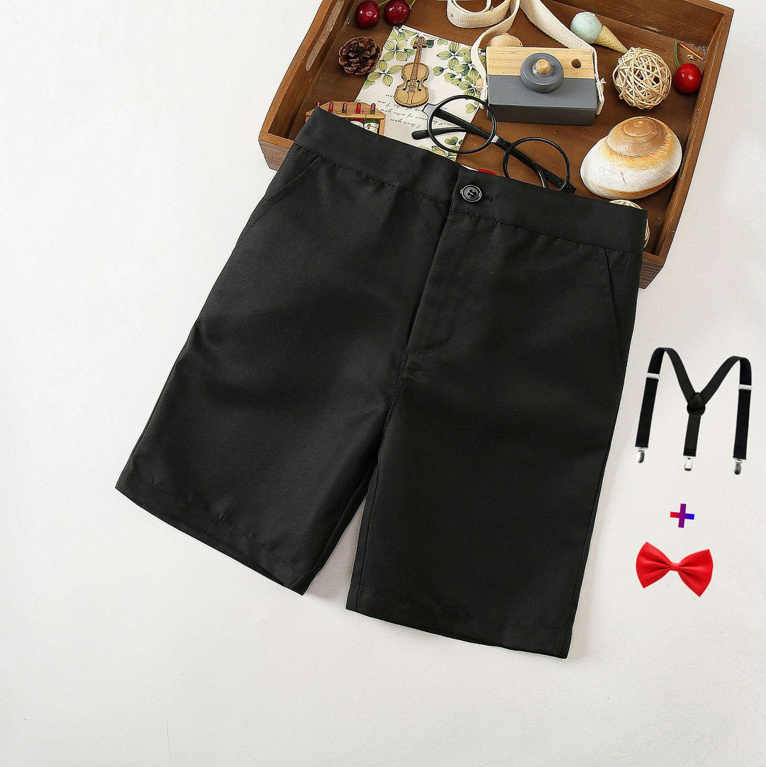 Ladies stylish shorts made of light, breathable material Mune Fashion