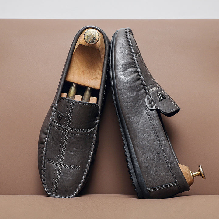 Men's Comfortable Moccasins Made of High-Quality Leather 1787672916