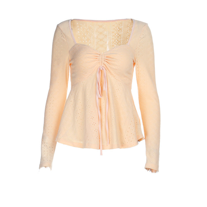 Women's lace blouse with heart-shaped neckline, gathered bustier, and flared hem Mune Fashion