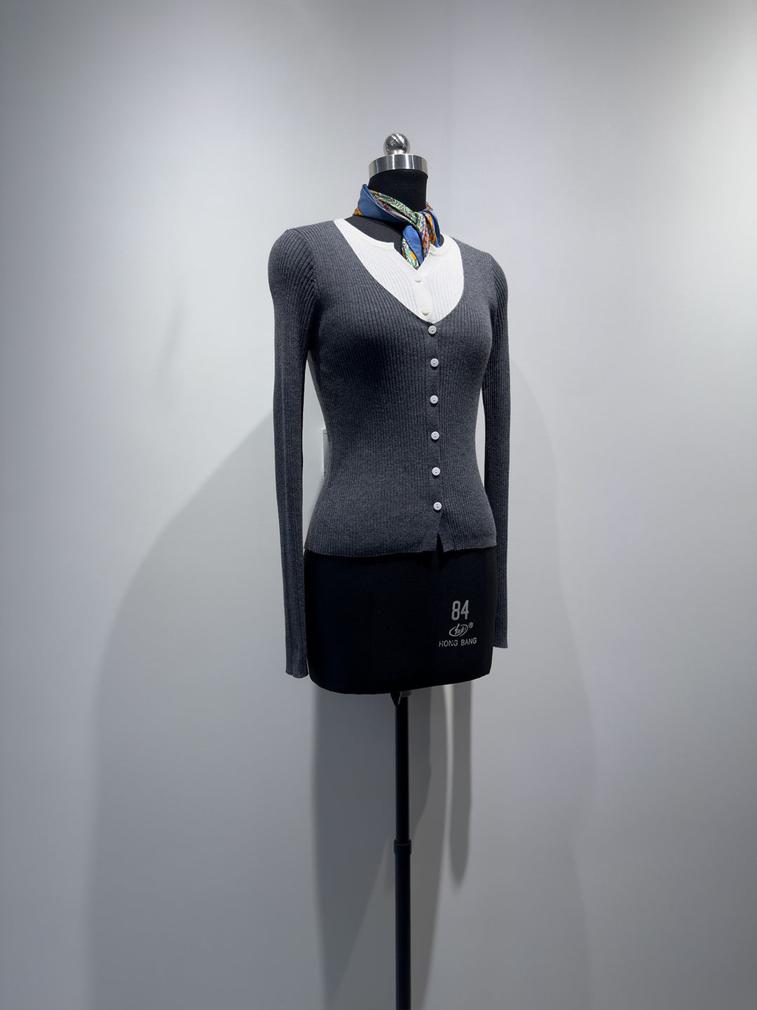 Women's Elegant Ribbed Button-Up Cardigan Mune Fashion