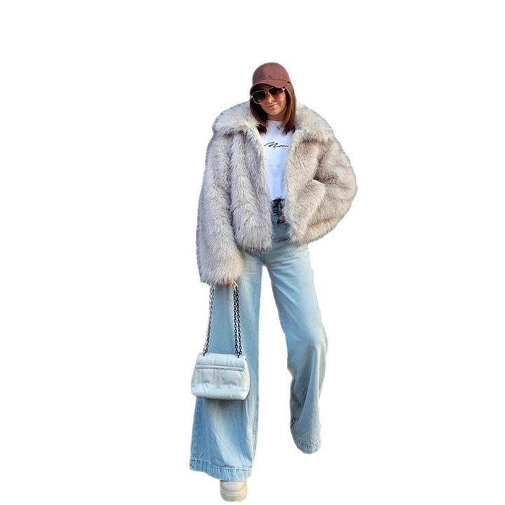 Women Short Boxy Jacket made of high-pile faux fur with high shawl collar Mune Fashion