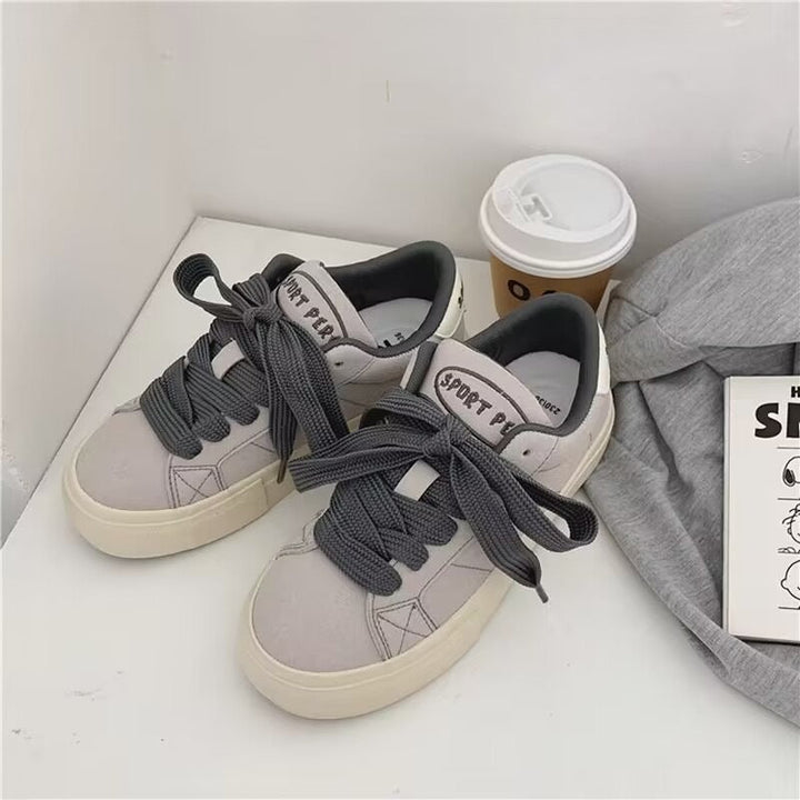 Women's sporty sneakers made of high-quality suede with comfortable lacing details Mune Fashion