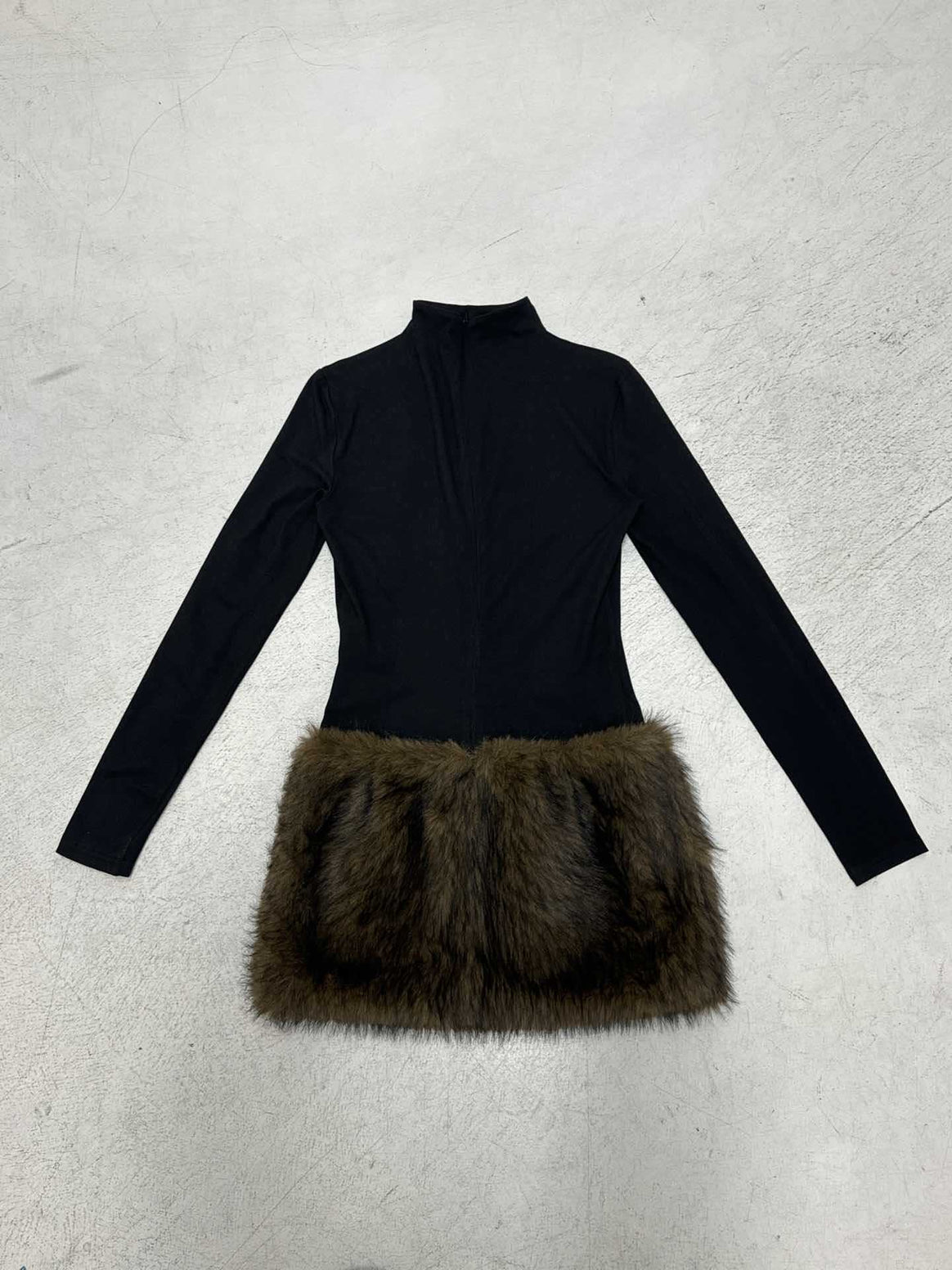 Women's Tailored Long Sleeve with Stand-up Collar, Zipper and Faux Fur Hem Mune Fashion