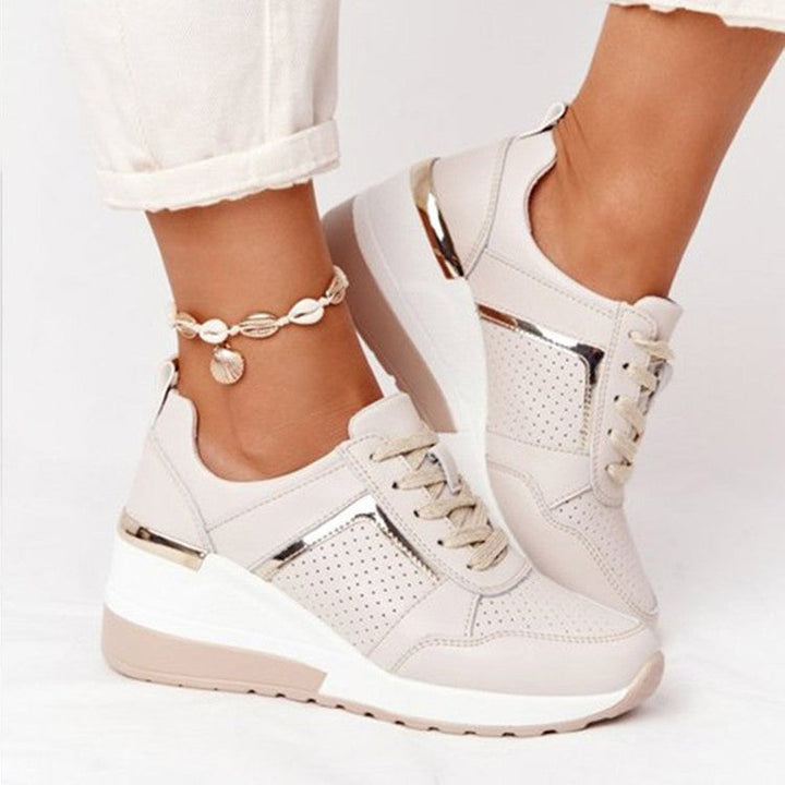 Women's breathable sneakers with perforated details and comfortable insole Mune Fashion