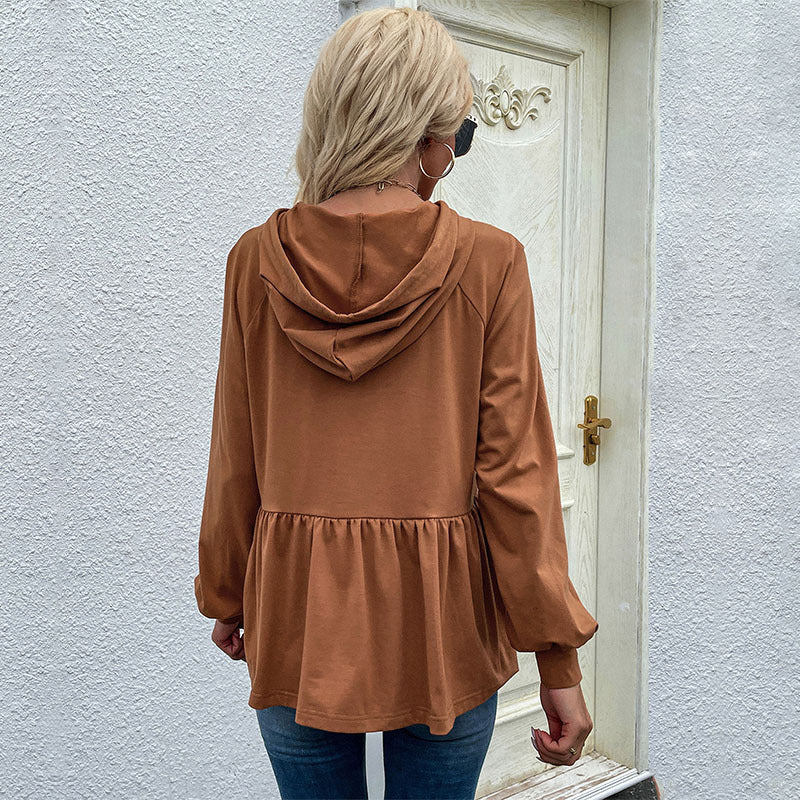 Women's hoodie sweatshirt with gathered waist level and babydoll silhouette Mune Fashion
