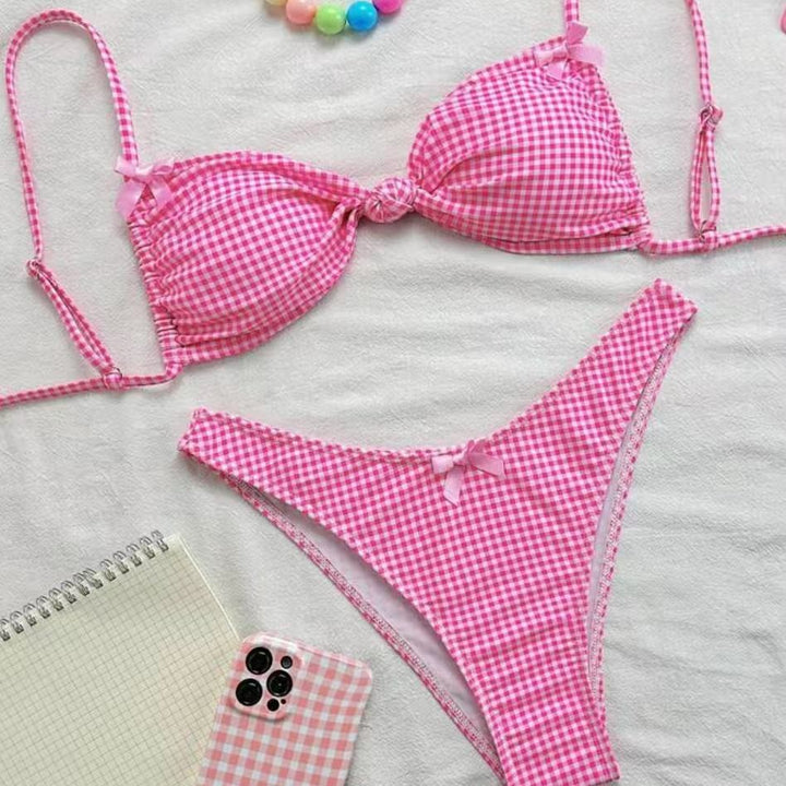 Women's Triangle Bikini with Playful Checkered Pattern Mune Fashion