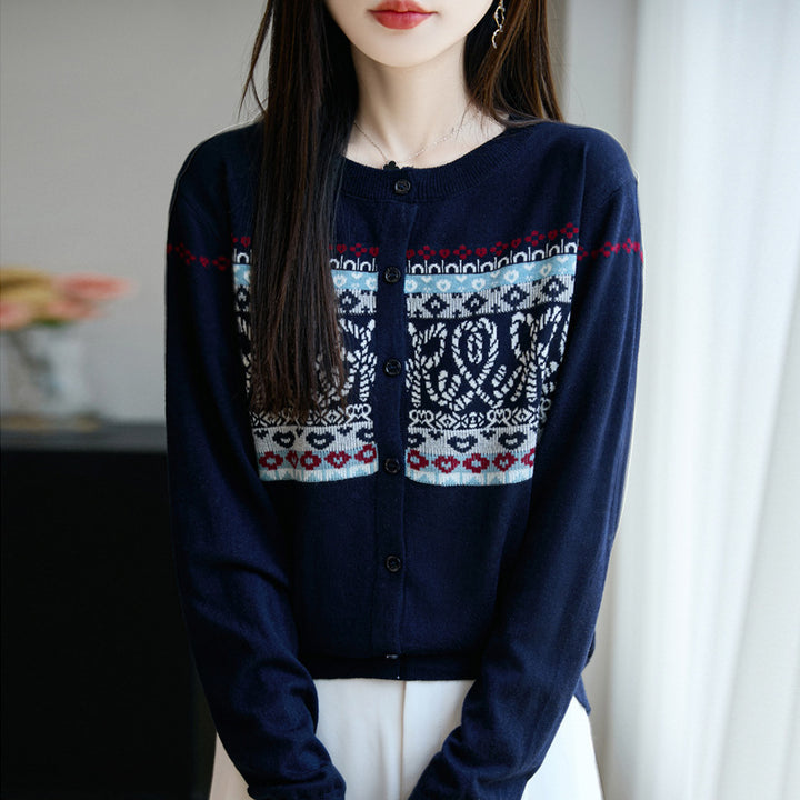 Women's Lightweight Fine Knit Cardigan with Nordic Jacquard Pattern and Fine Button Placket Mune Fashion