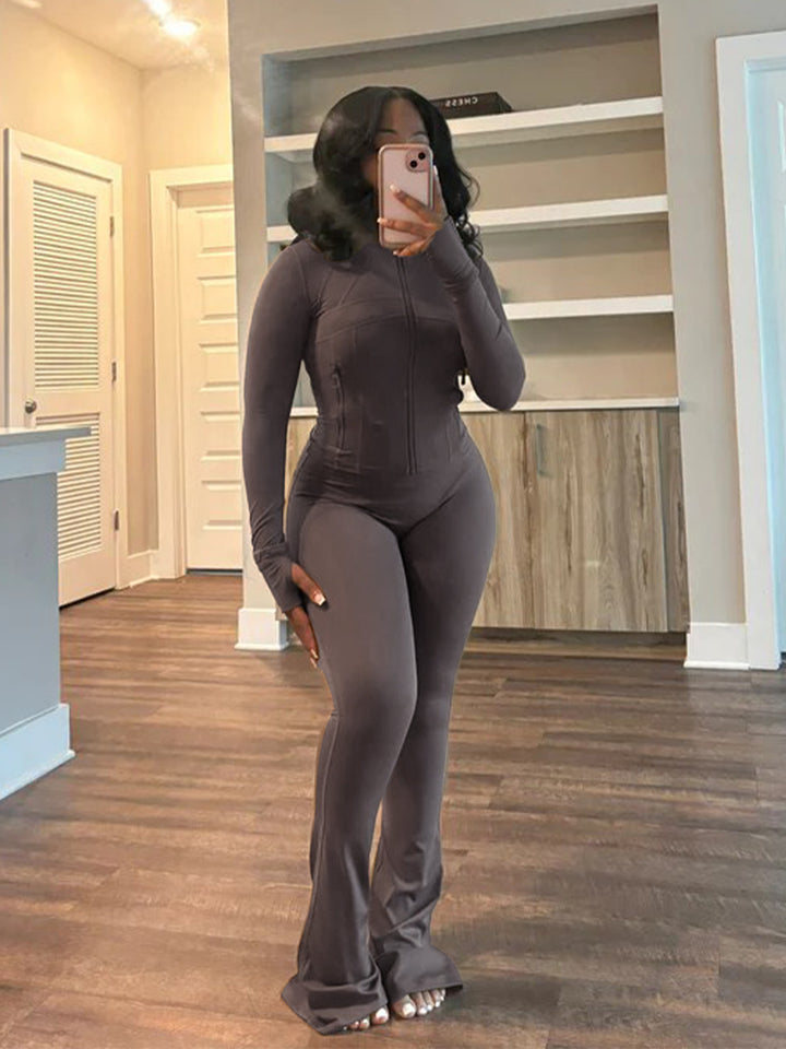 Women's figure-hugging tracksuit with zipper, high waist and flared leg Mune Fashion