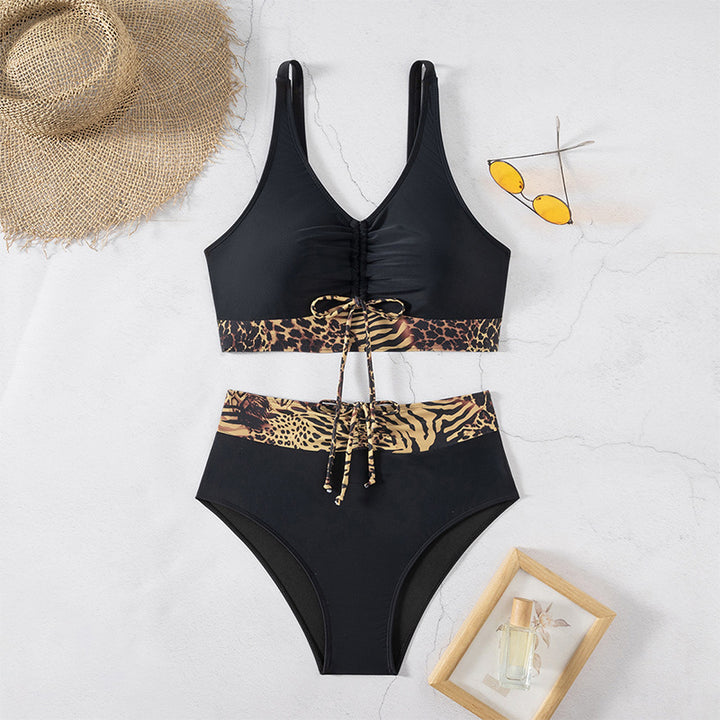 Ladies high-cut bikini with decorative ruffle detail Mune Fashion