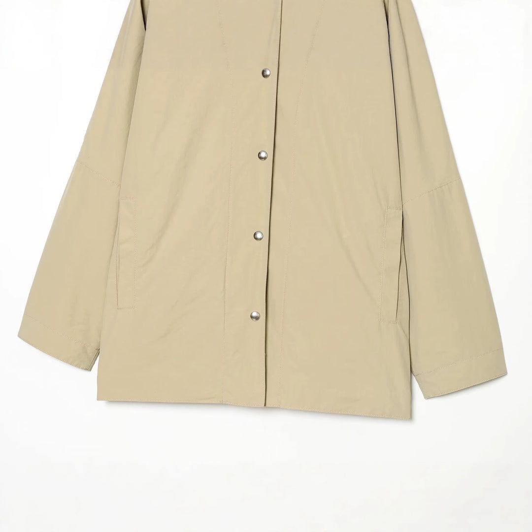 Women Oversize Rain Poncho Coat with Stand-Up Collar and Snap Button Placket Mune Fashion