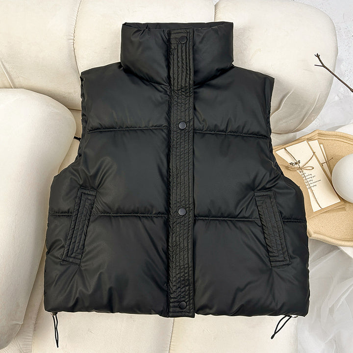 Women's sleeveless padded quilted vest with high stand-up collar and drawstring Mune Fashion