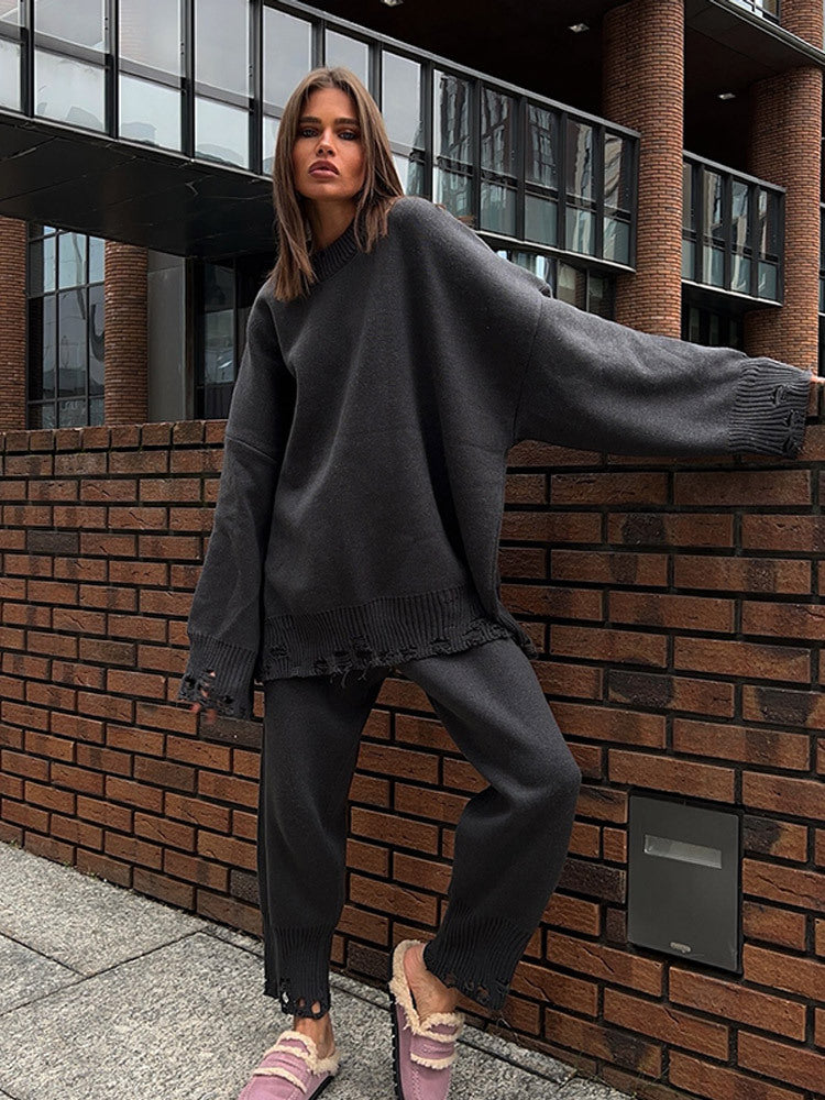 Women's Oversized Knit Set made of Fine Knit with Destroyed Hem, Wide Sweater and Casual Slip-On Pants Mune Fashion