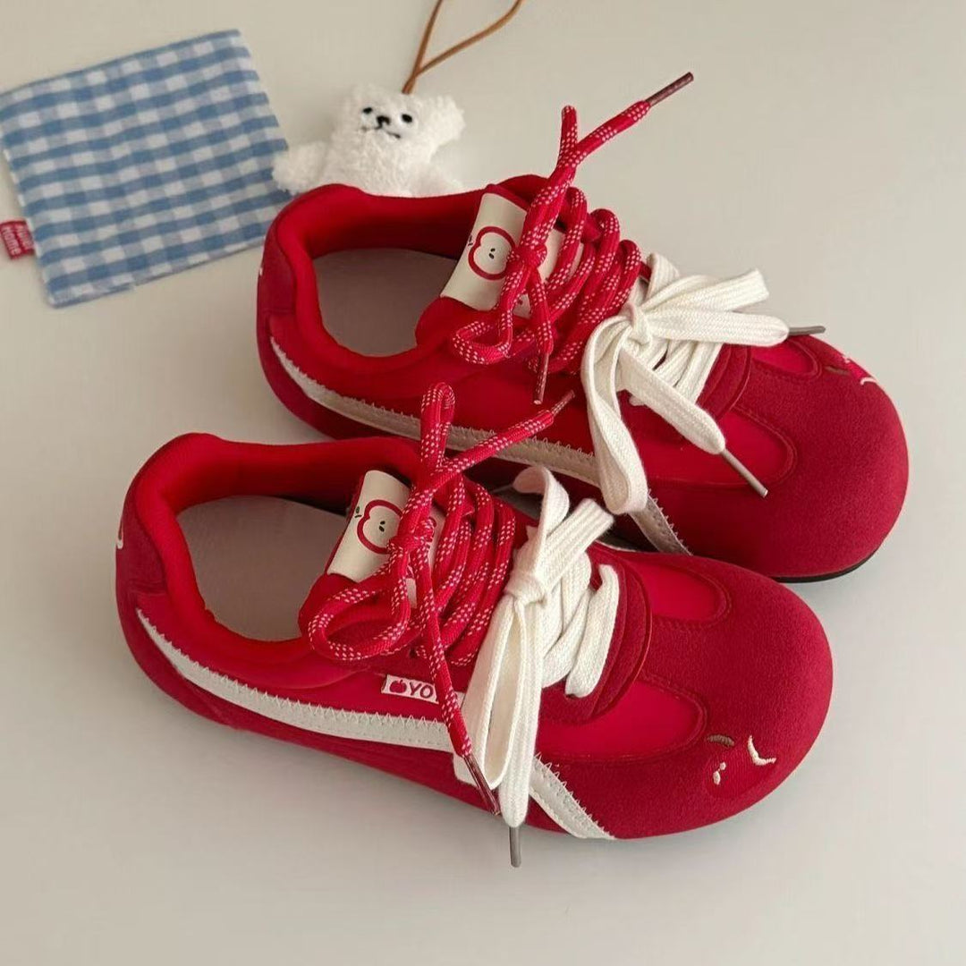Women’s Retro Pastel Sneakers with Velvet Look, Padded Comfort Insole and Heart Patch Mune Fashion
